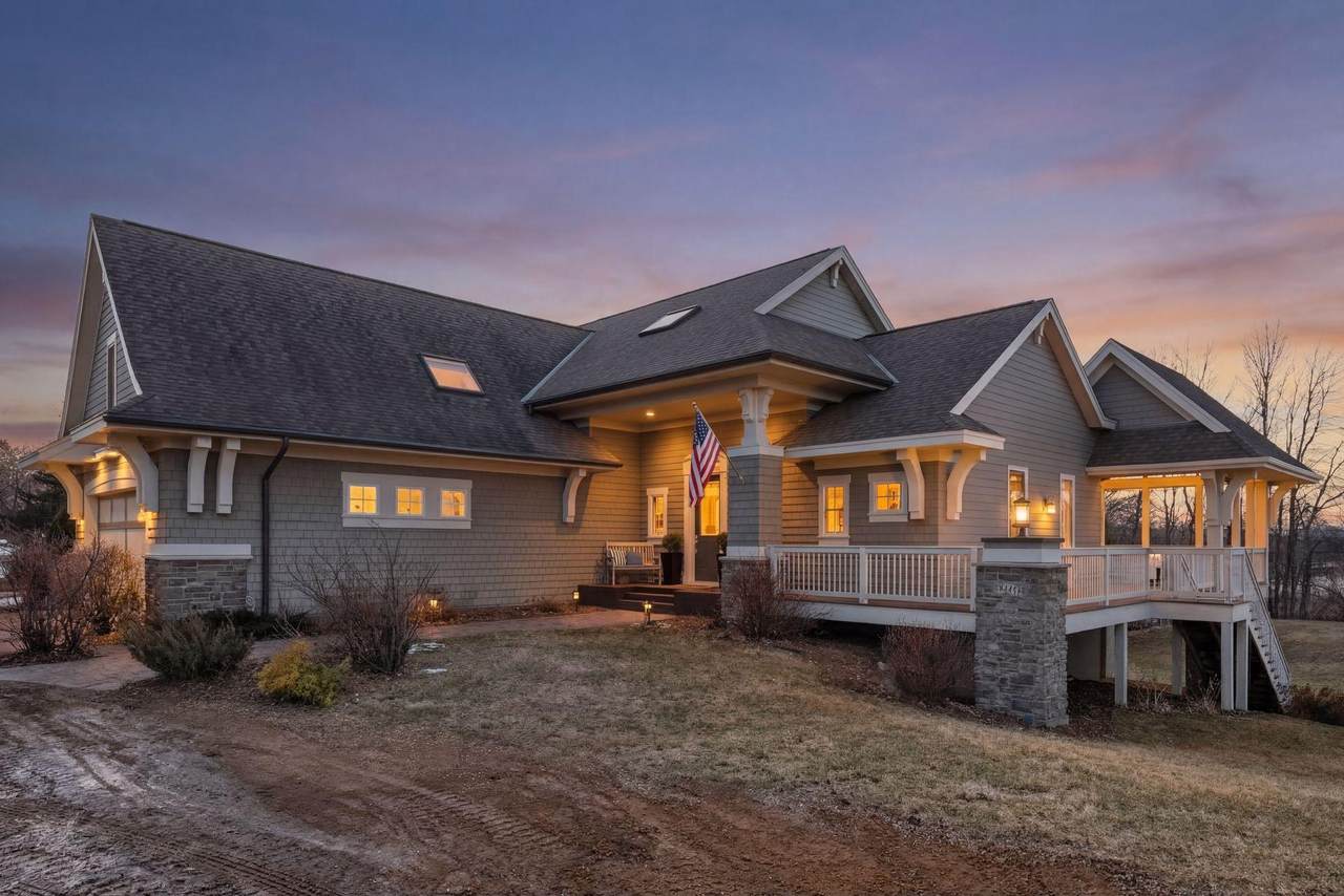 20410 Larkin Road - Photo 1