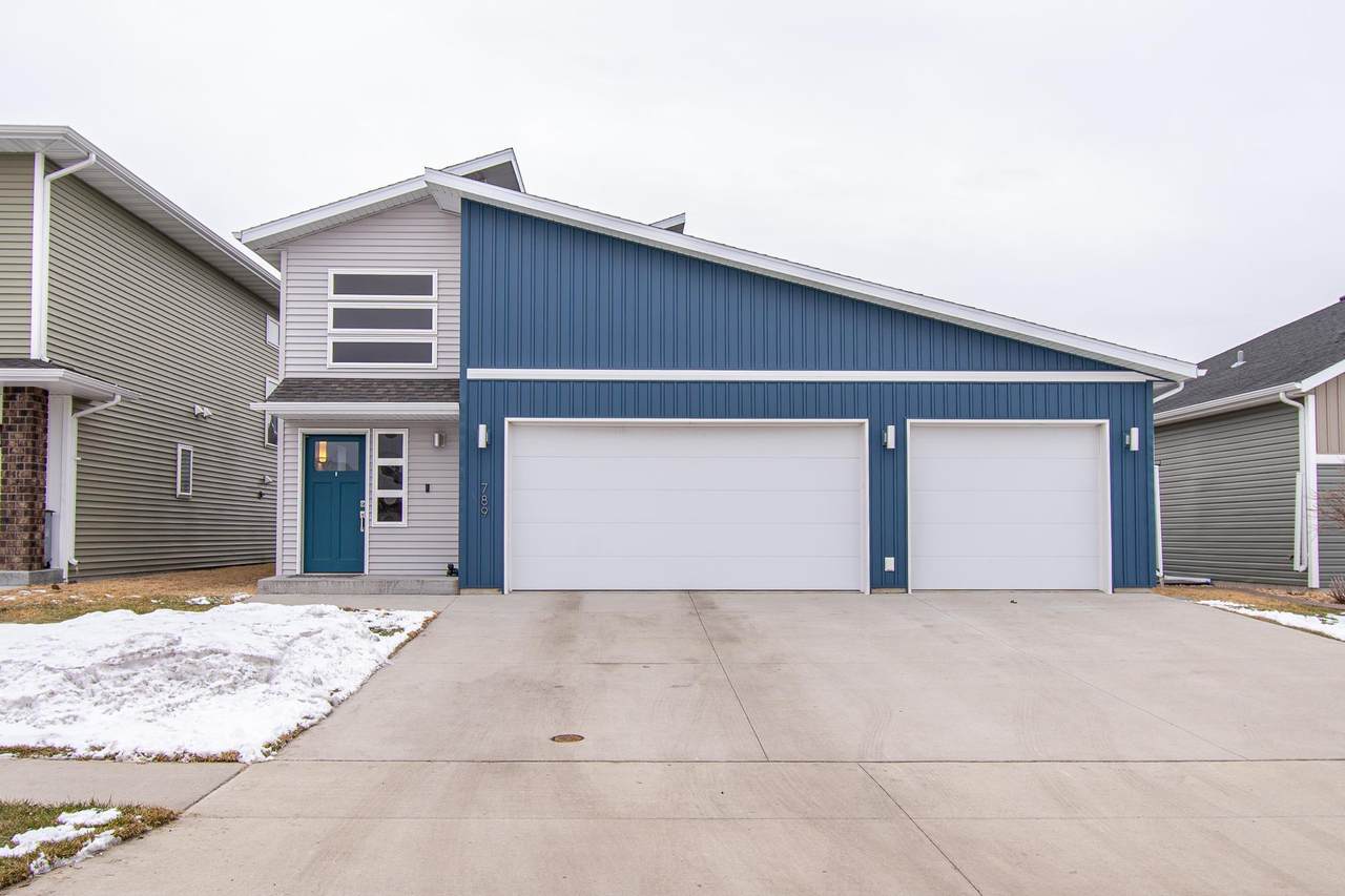 789 Albert Drive - Photo 1