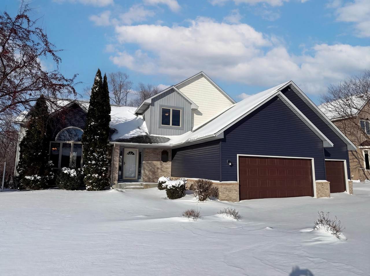 8433 Upland Lane - Photo 1