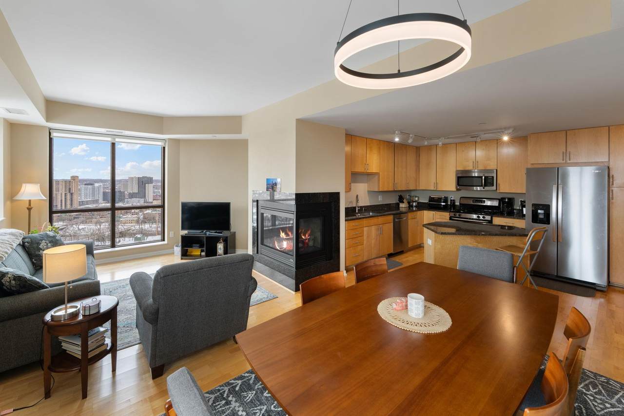 100 3rd Avenue - Photo 1