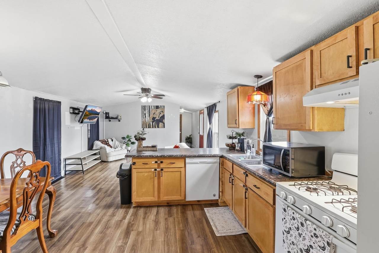 2679 Alissa Lane - Photo 1
