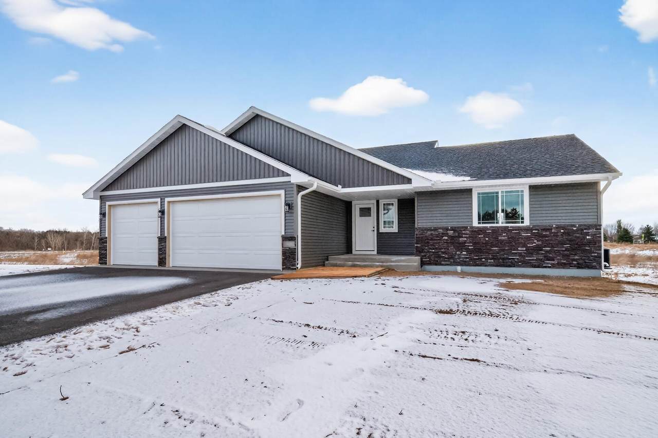 38639 Hawthorne Avenue - Photo 1