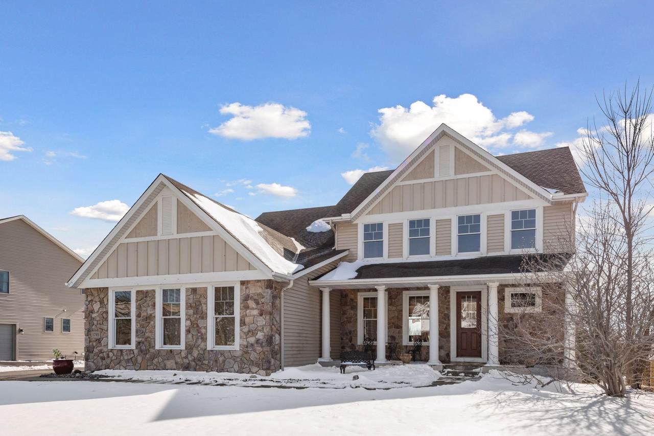 1745 Carriage Drive - Photo 1