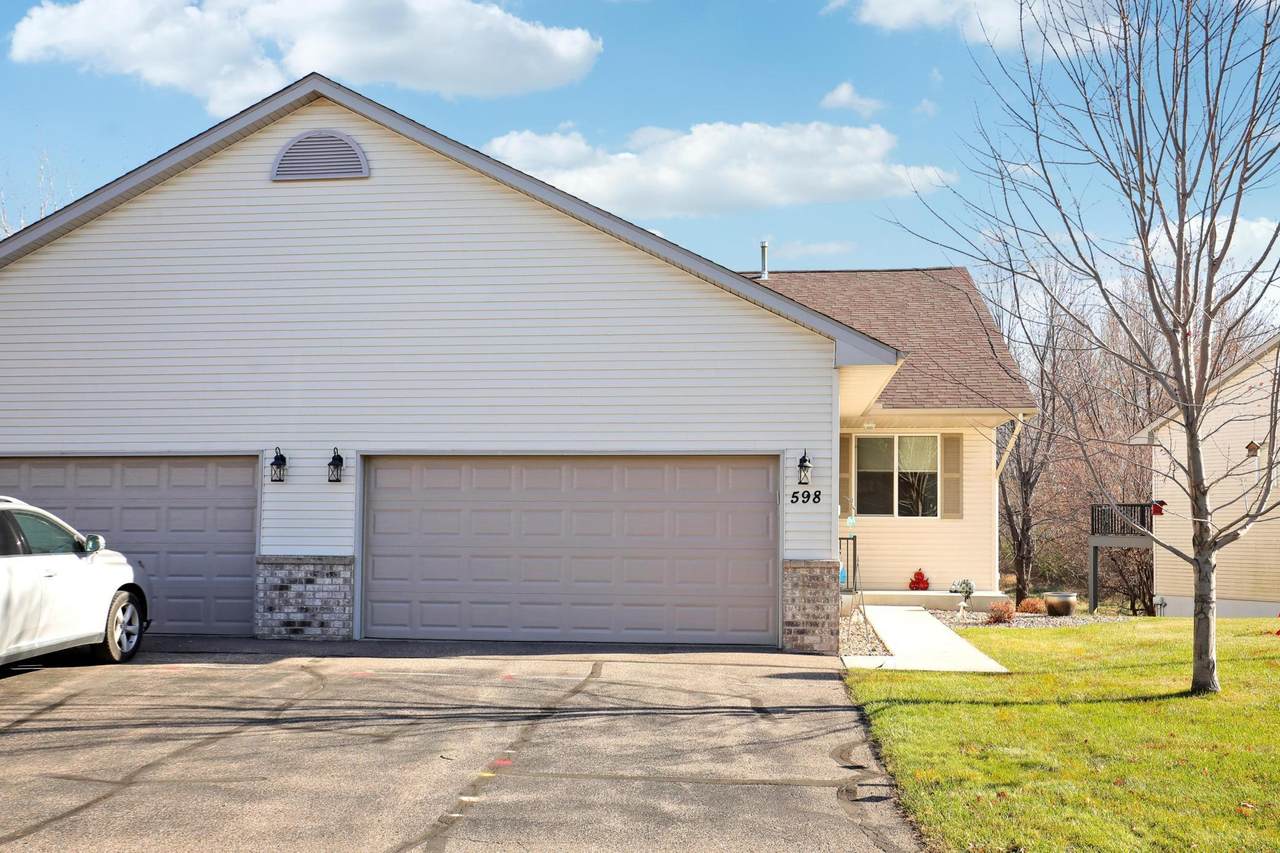 598 Meadow Lane - Photo 1