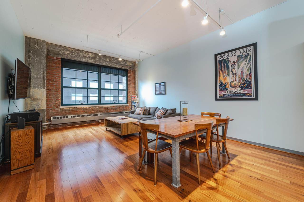 250 Park Avenue - Photo 1