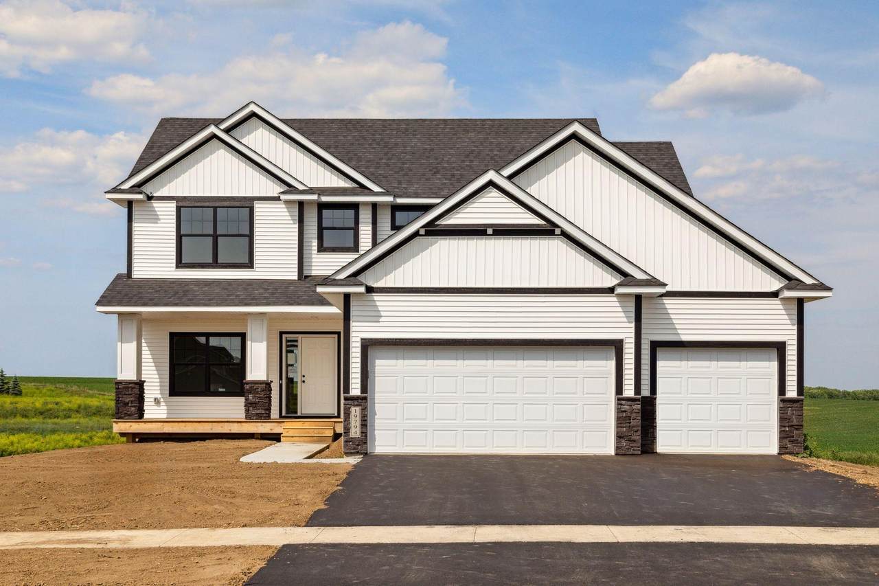 6534 157th Street - Photo 1