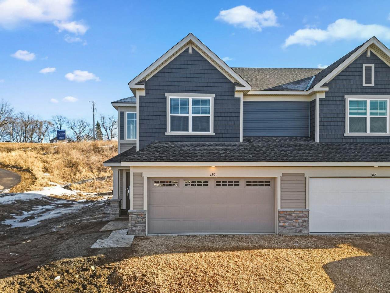 180 Huntington Drive - Photo 1