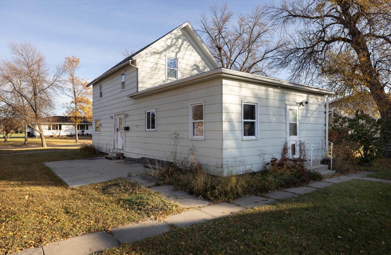 222 6th Street - Photo 1