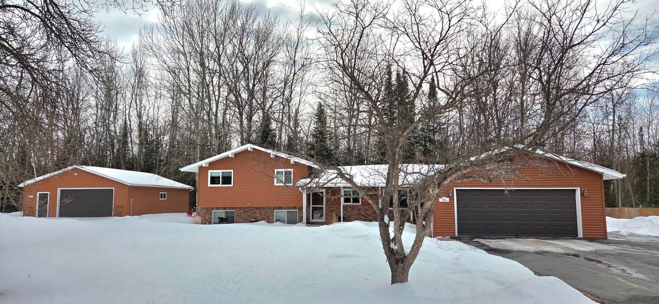 321 Shorewood Drive - Photo 1