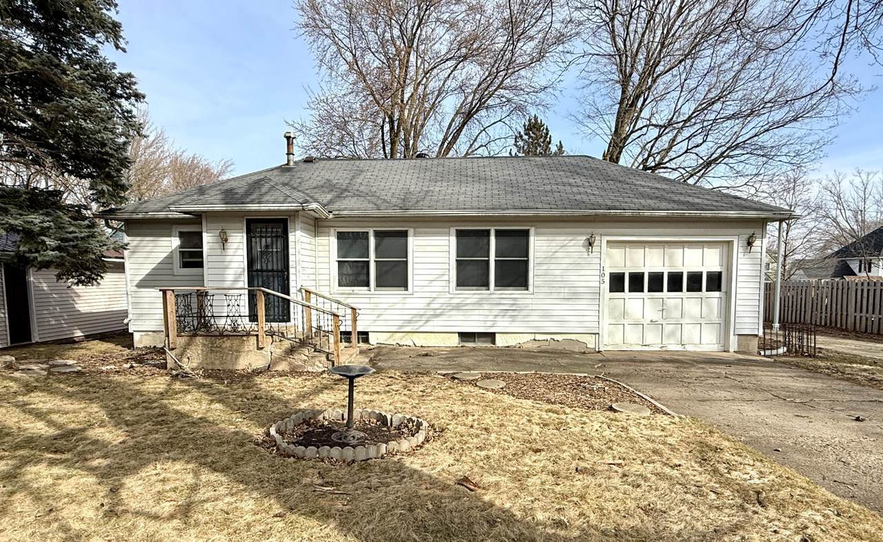 105 3rd Avenue - Photo 1