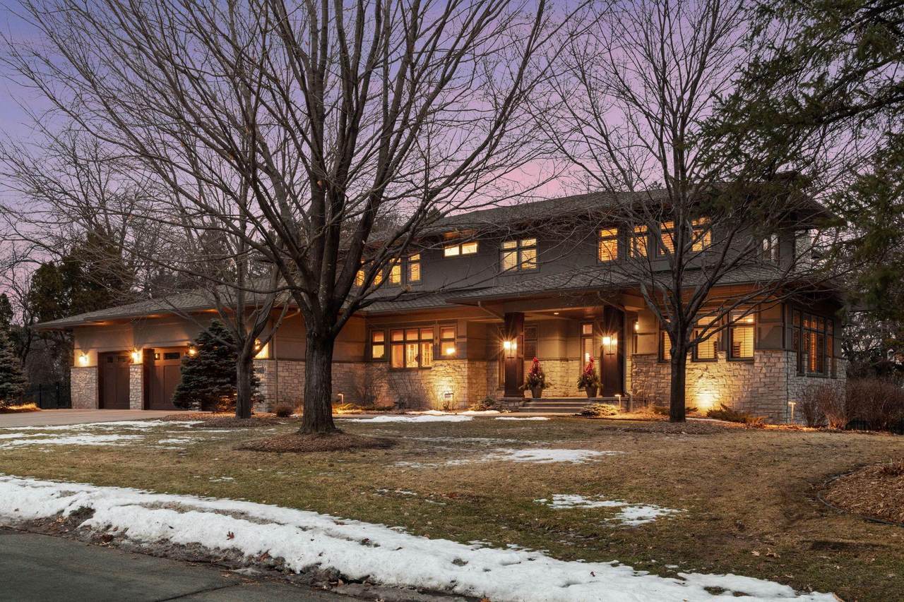 5425 Highwood Drive - Photo 1