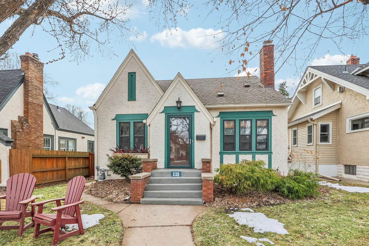 529 Saratoga Street - Photo 1