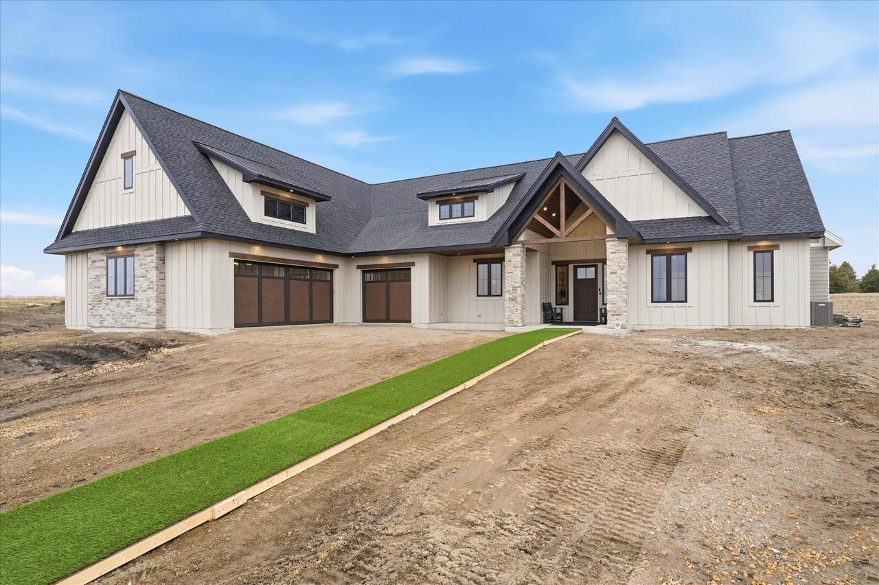 7982 Eldorado Road - Photo 1