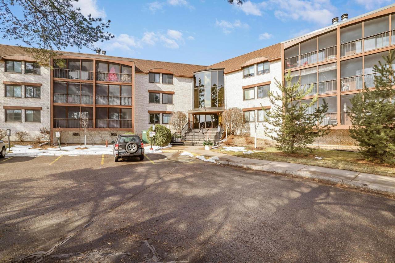 4710 58th Avenue - Photo 1