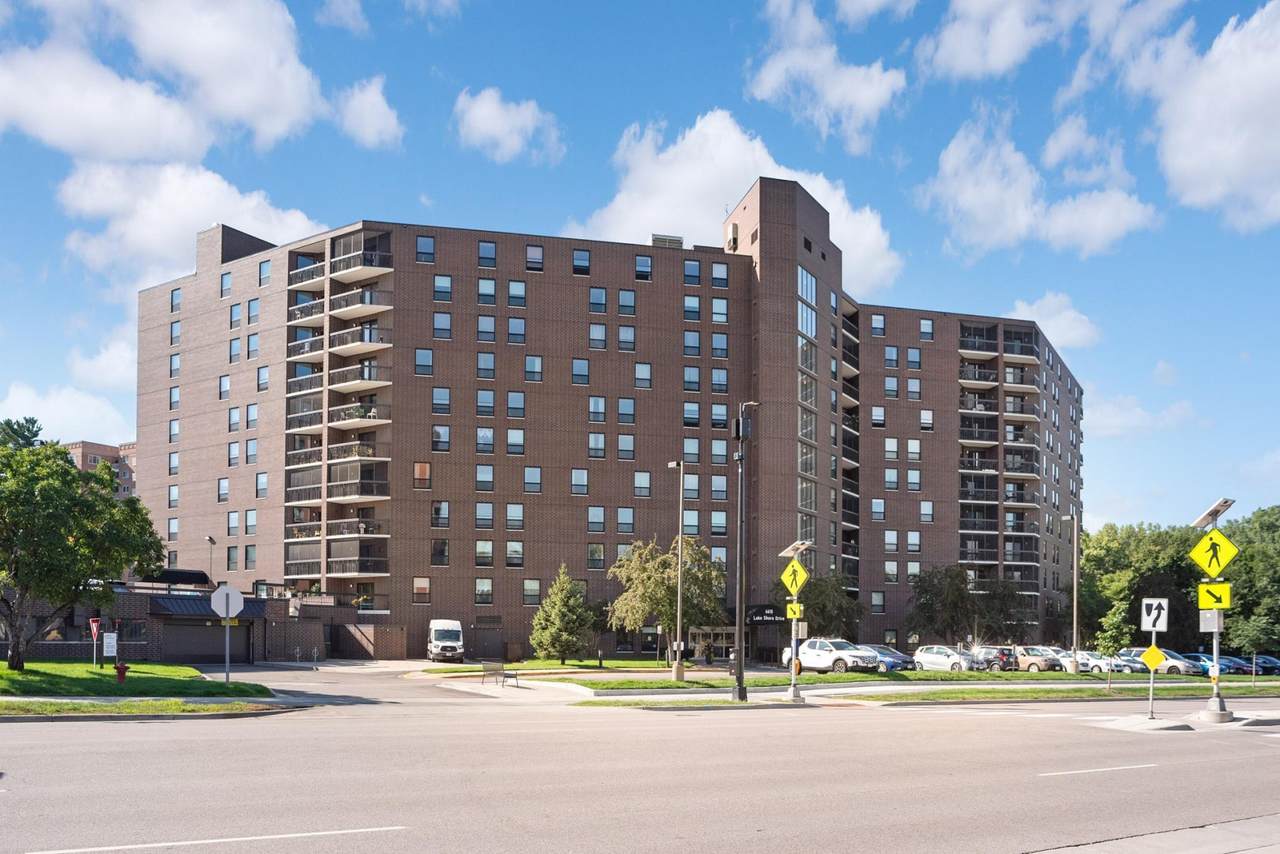 6615 Lake Shore Drive - Photo 1