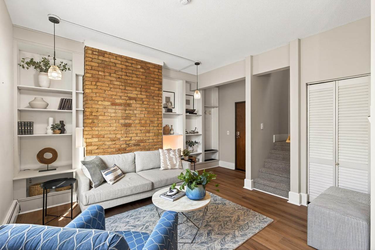 1811 Elliot Avenue - Photo 1