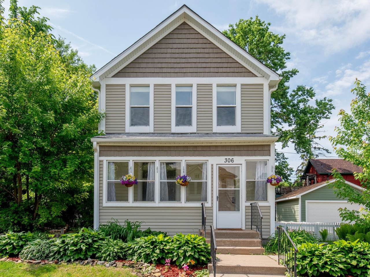 306 Harrison Avenue - Photo 1
