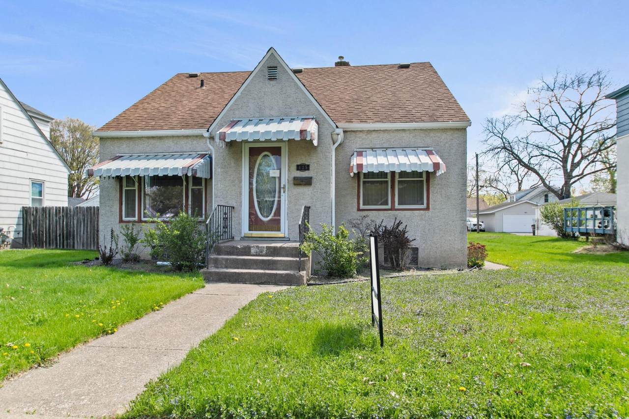 425 9th Avenue - Photo 1