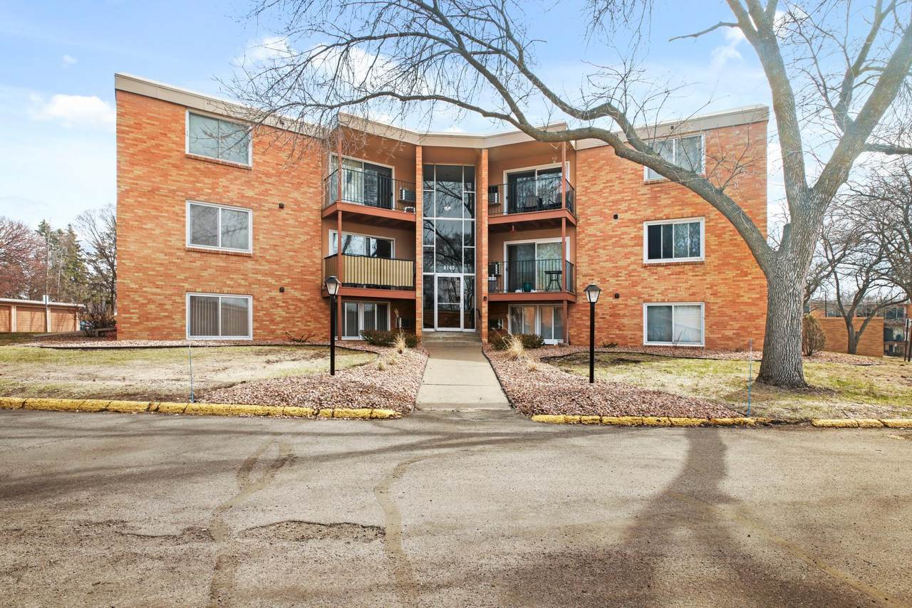 9143 Highway 55 - Photo 1