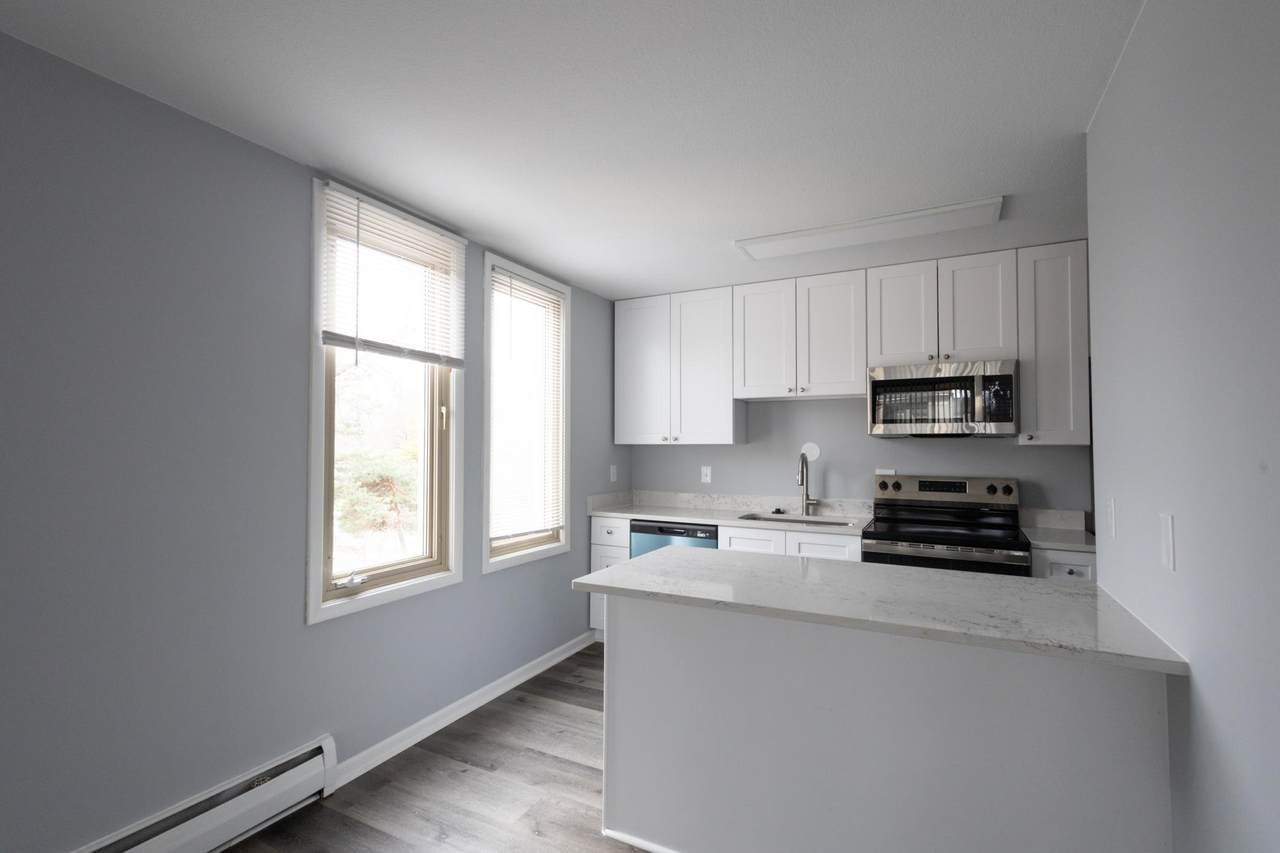 4029 14th Avenue - Photo 1
