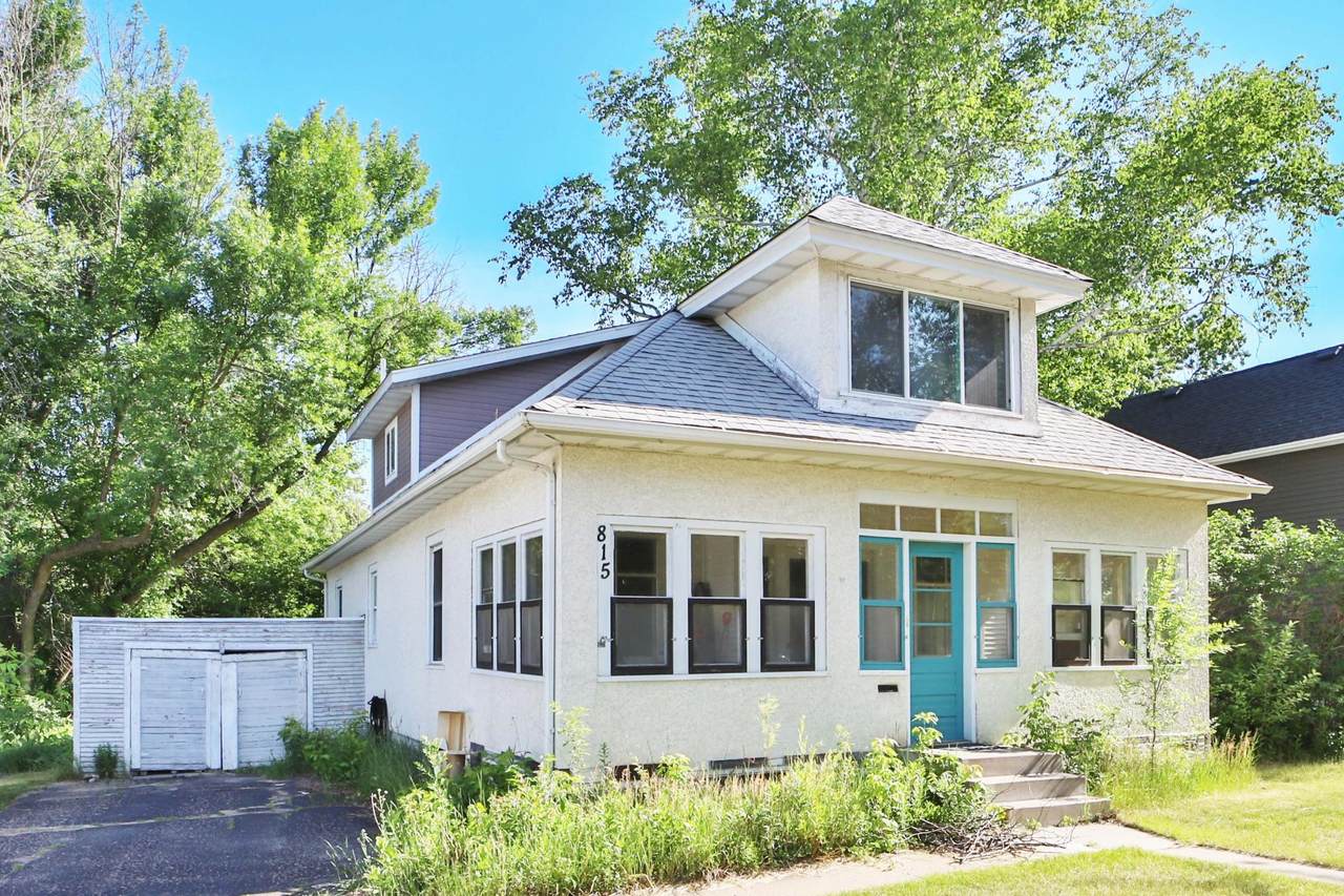 815 Rosewood Street - Photo 1