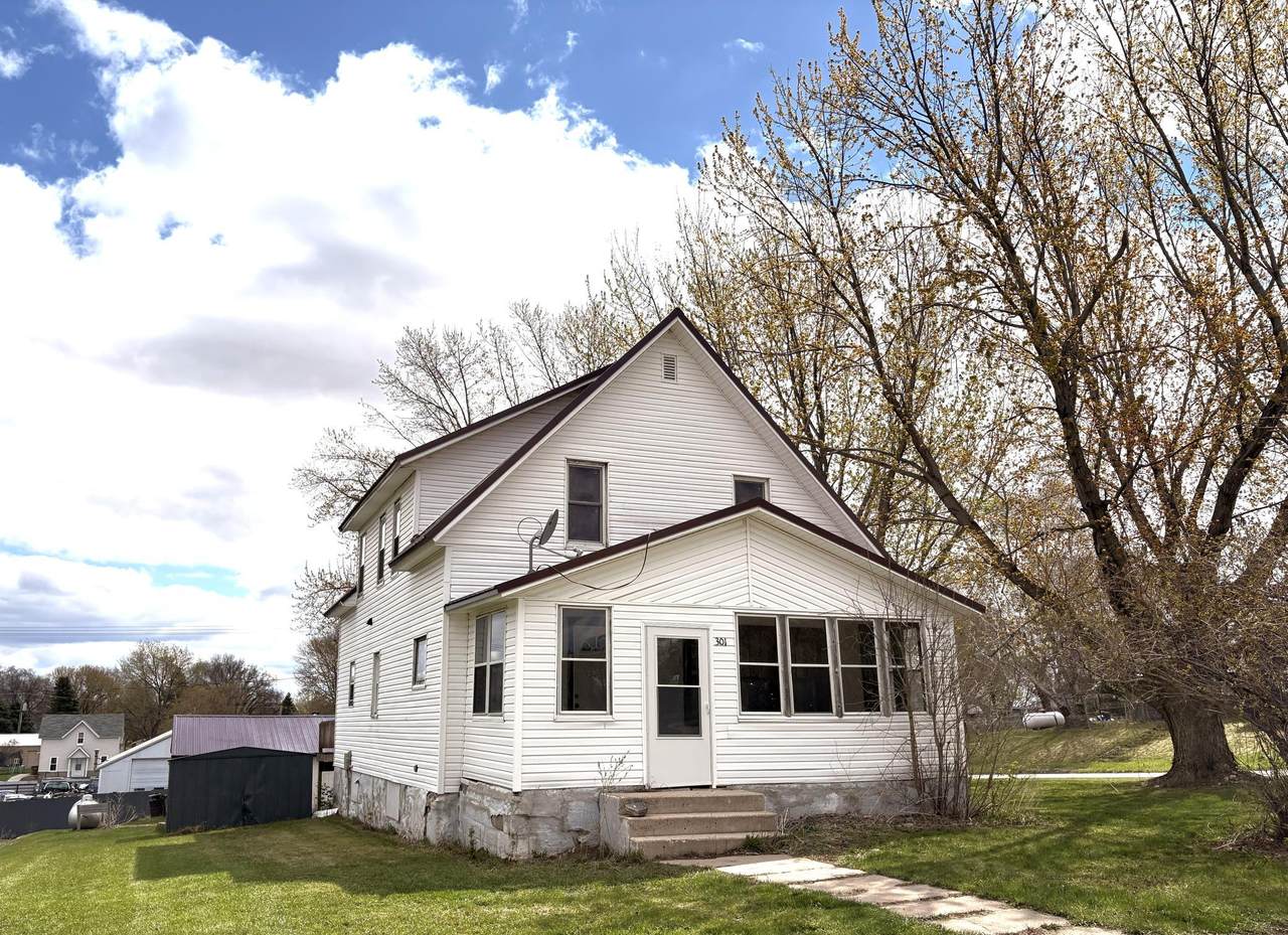 301 3rd Street - Photo 1