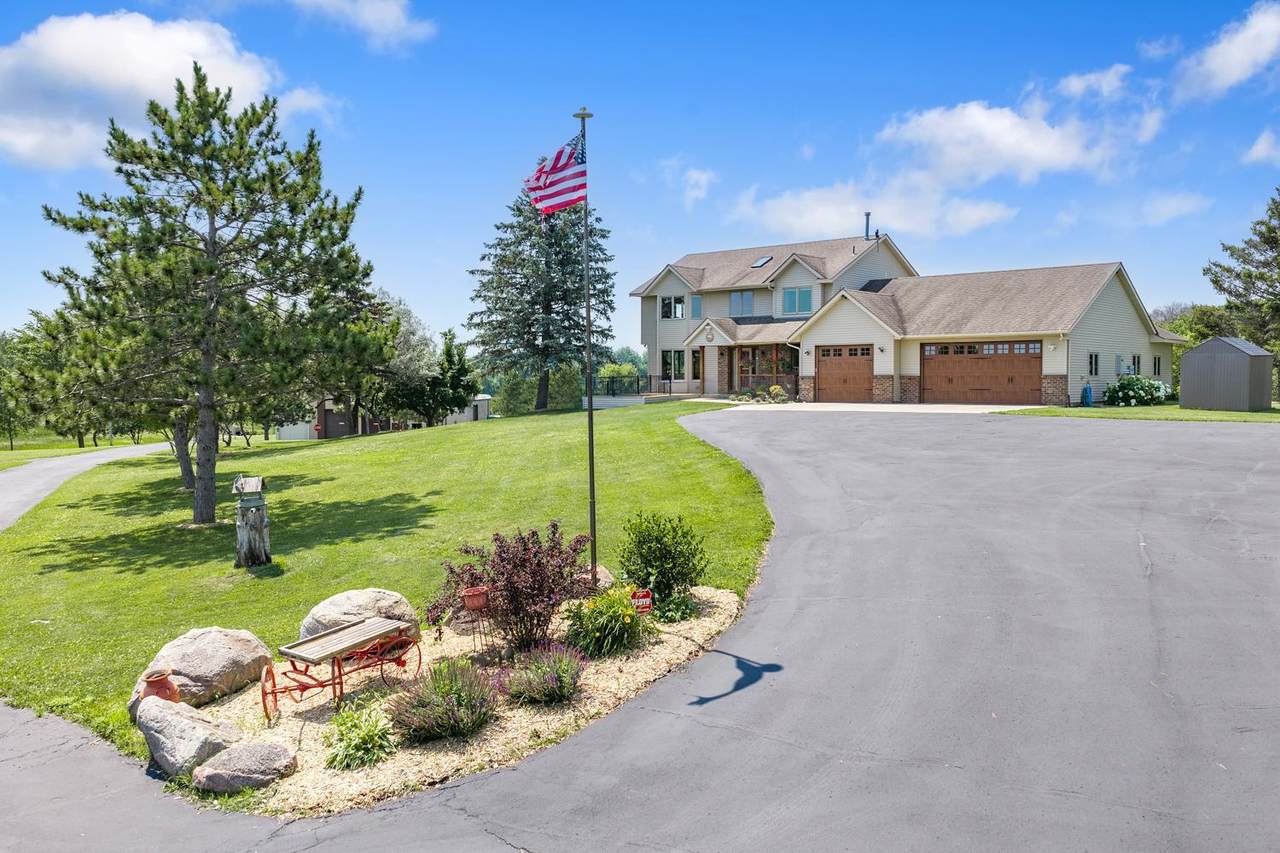 5875 Meadowlark Lane - Photo 1