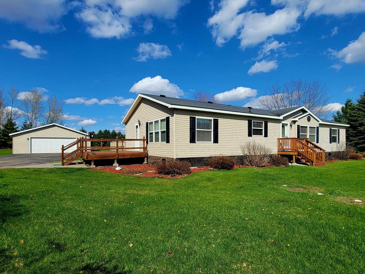 43295 Round Lake Drive - Photo 1