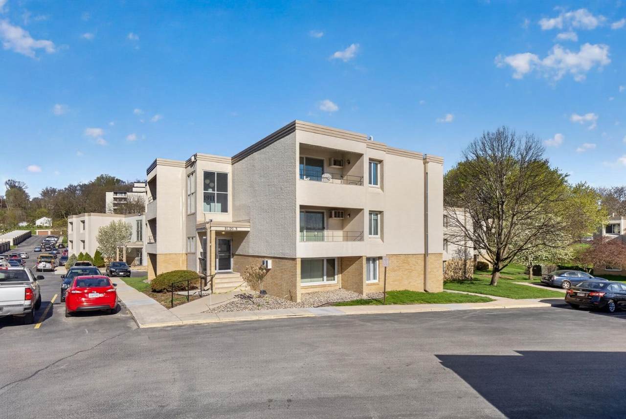 1911 Viking Drive - Photo 1
