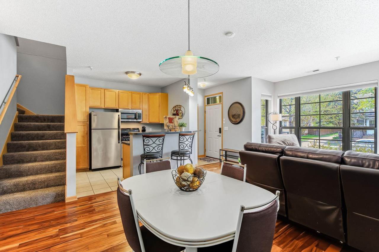 820 Emerald Street - Photo 1