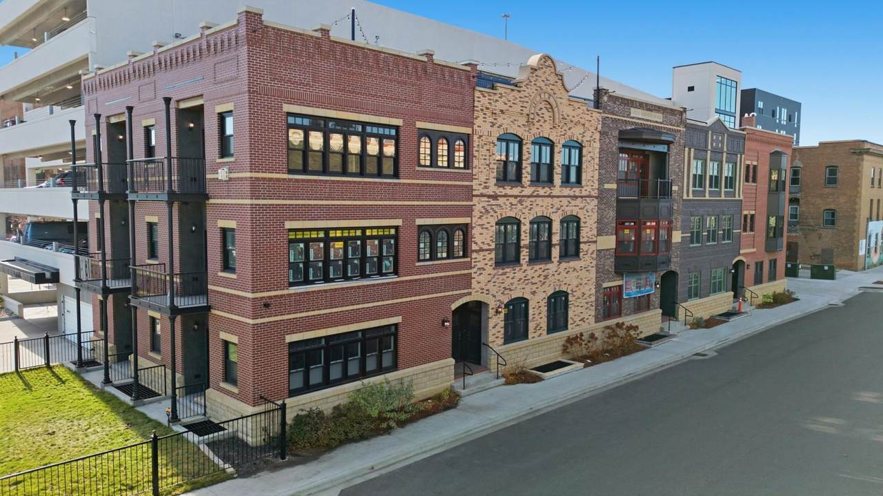 412 5th Street - Photo 1
