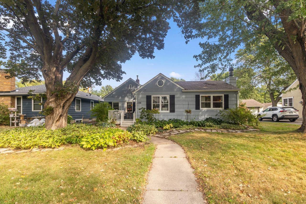 1586 Grotto Street - Photo 1