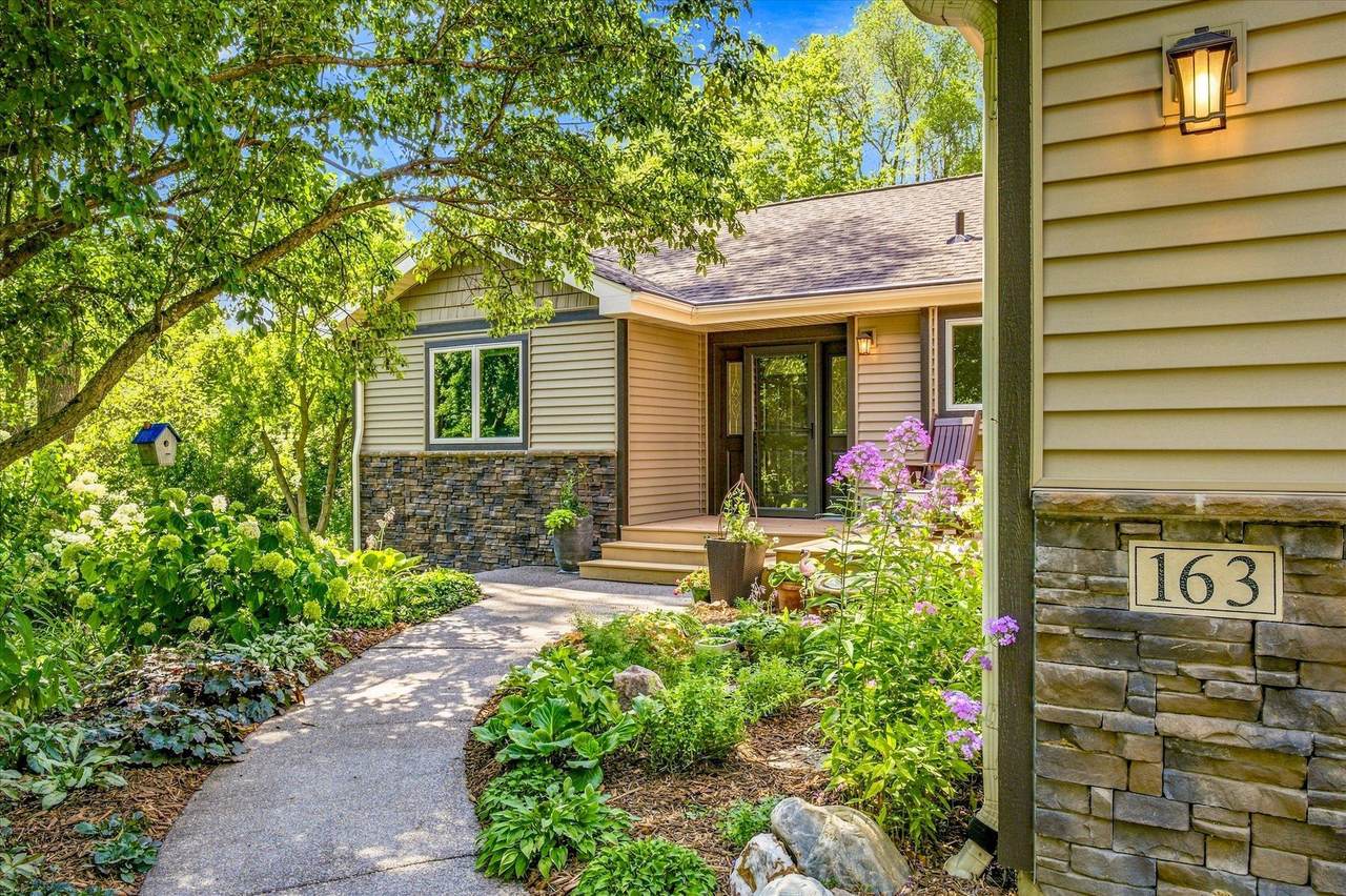 163 Skyline Drive - Photo 1