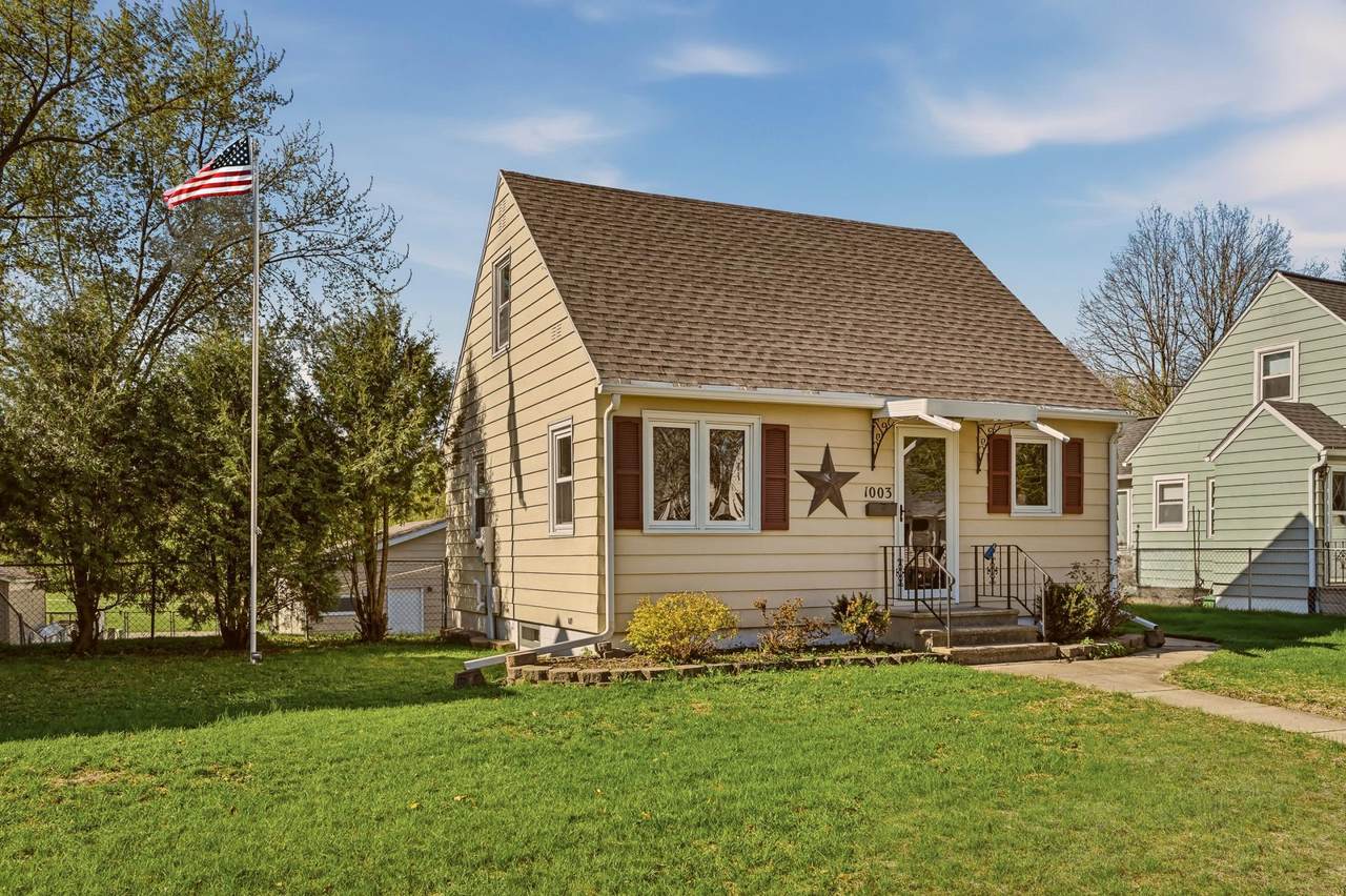 1003 13th Avenue - Photo 1
