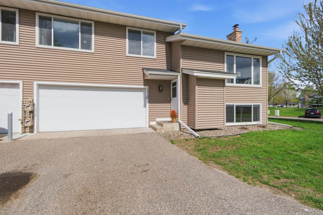 16163 Flagstaff Court - Photo 1