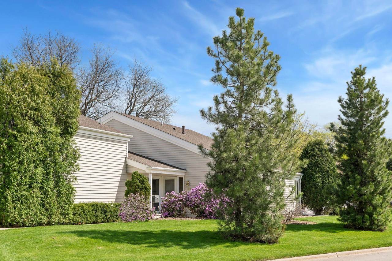 7449 Landau Drive - Photo 1