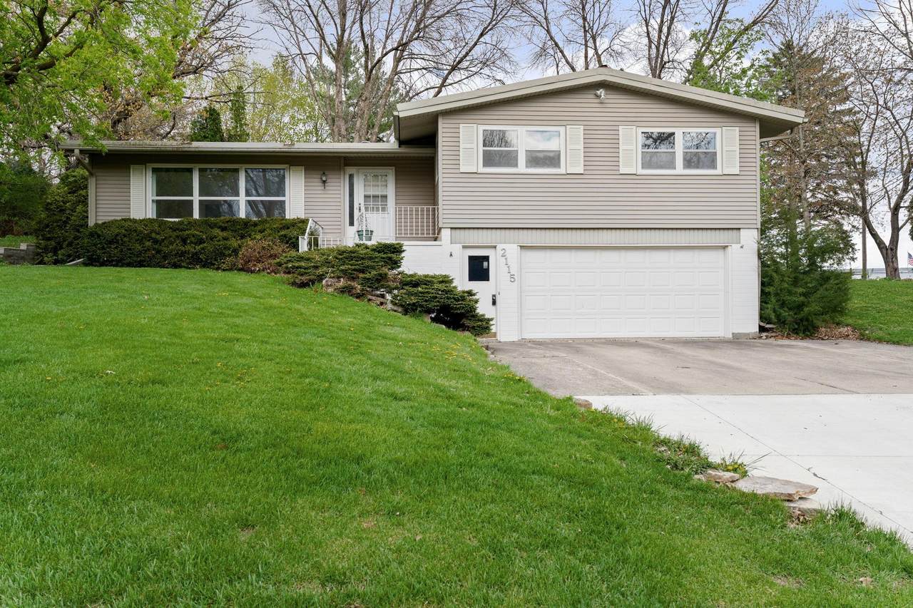 2115 Linn Drive - Photo 1