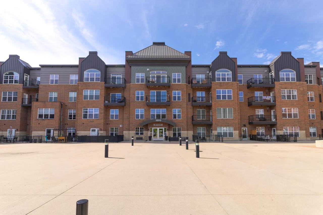 1800 Graham Avenue - Photo 1