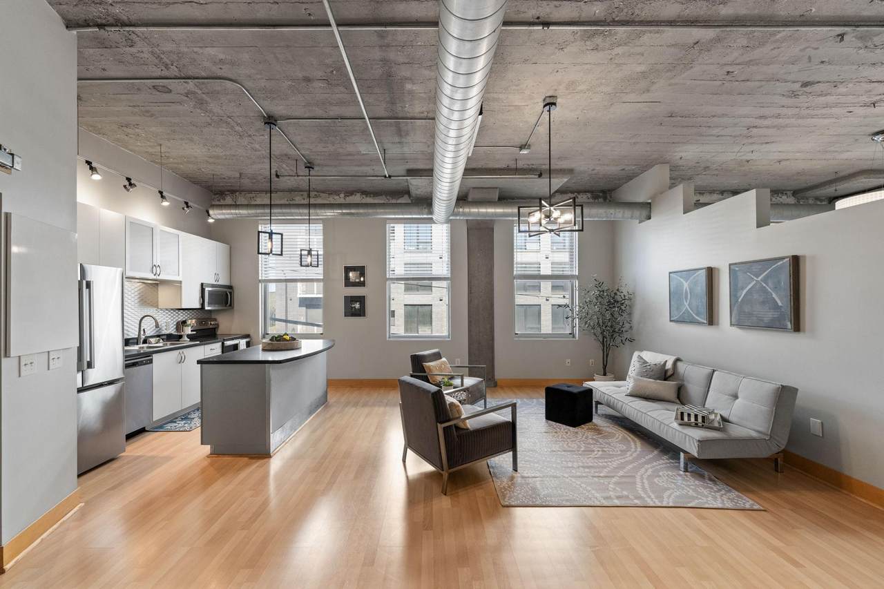 918 3rd Street - Photo 1