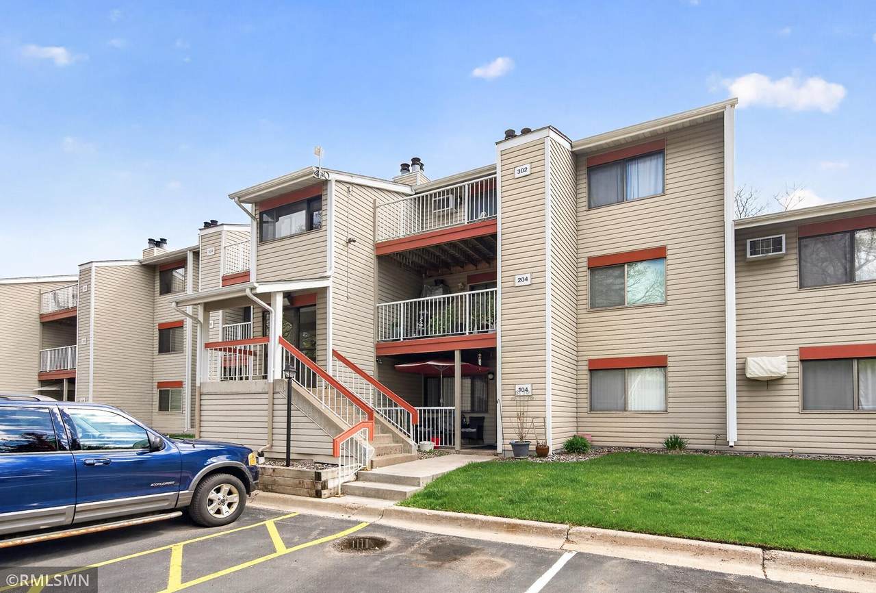 400 Shelard Parkway - Photo 1