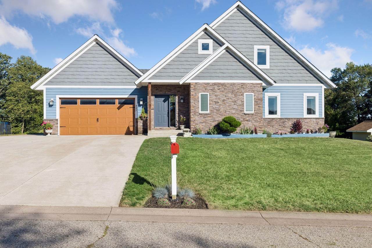 487 Northern Lights Drive - Photo 1