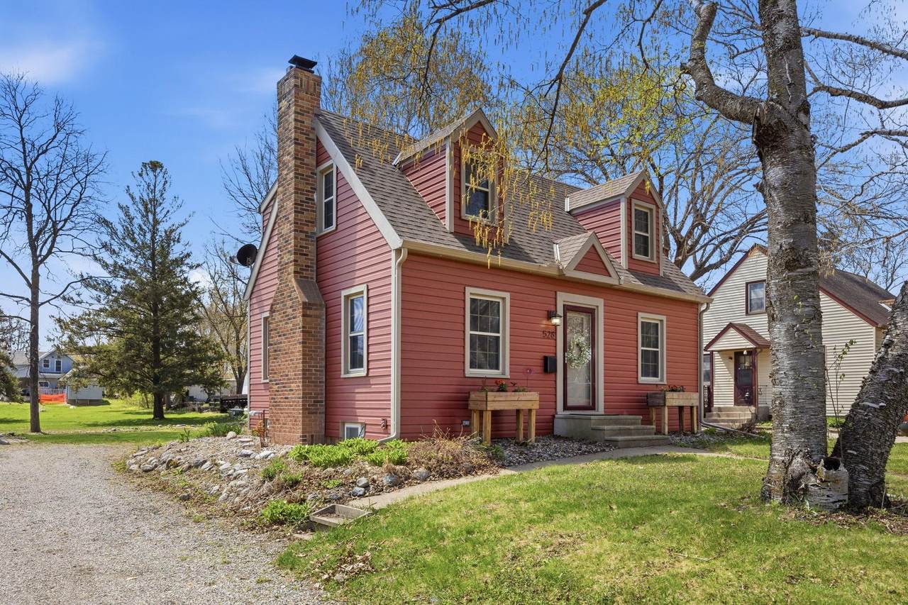 528 Harmony Lane - Photo 1