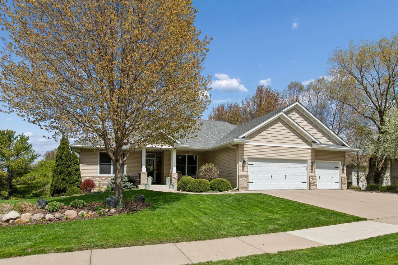 701 Carter Drive - Photo 1