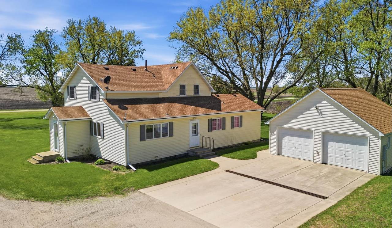 47473 200th Street - Photo 1