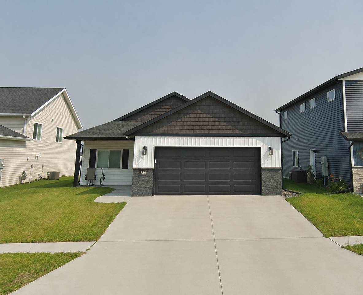 728 1st Avenue - Photo 1