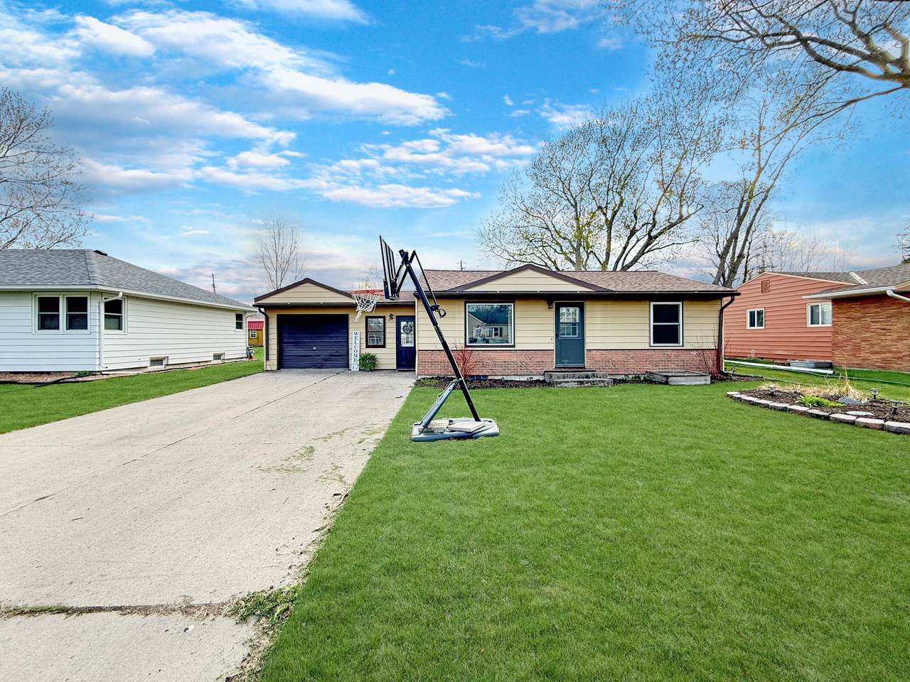 319 3rd Street - Photo 1