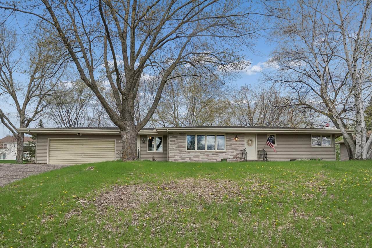815 Myrtle Street - Photo 1