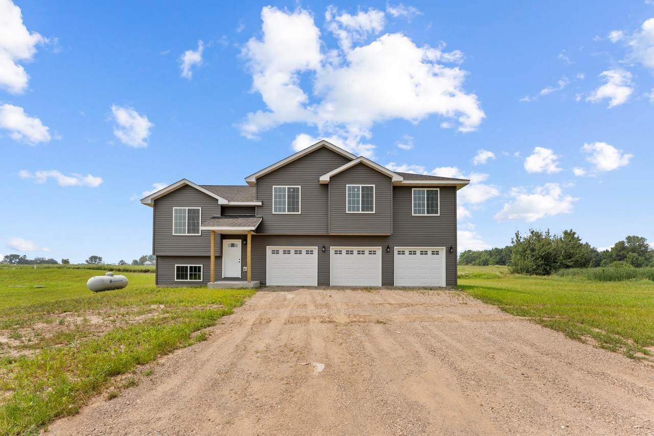 16780 Eagle Ridge Circle - Photo 1