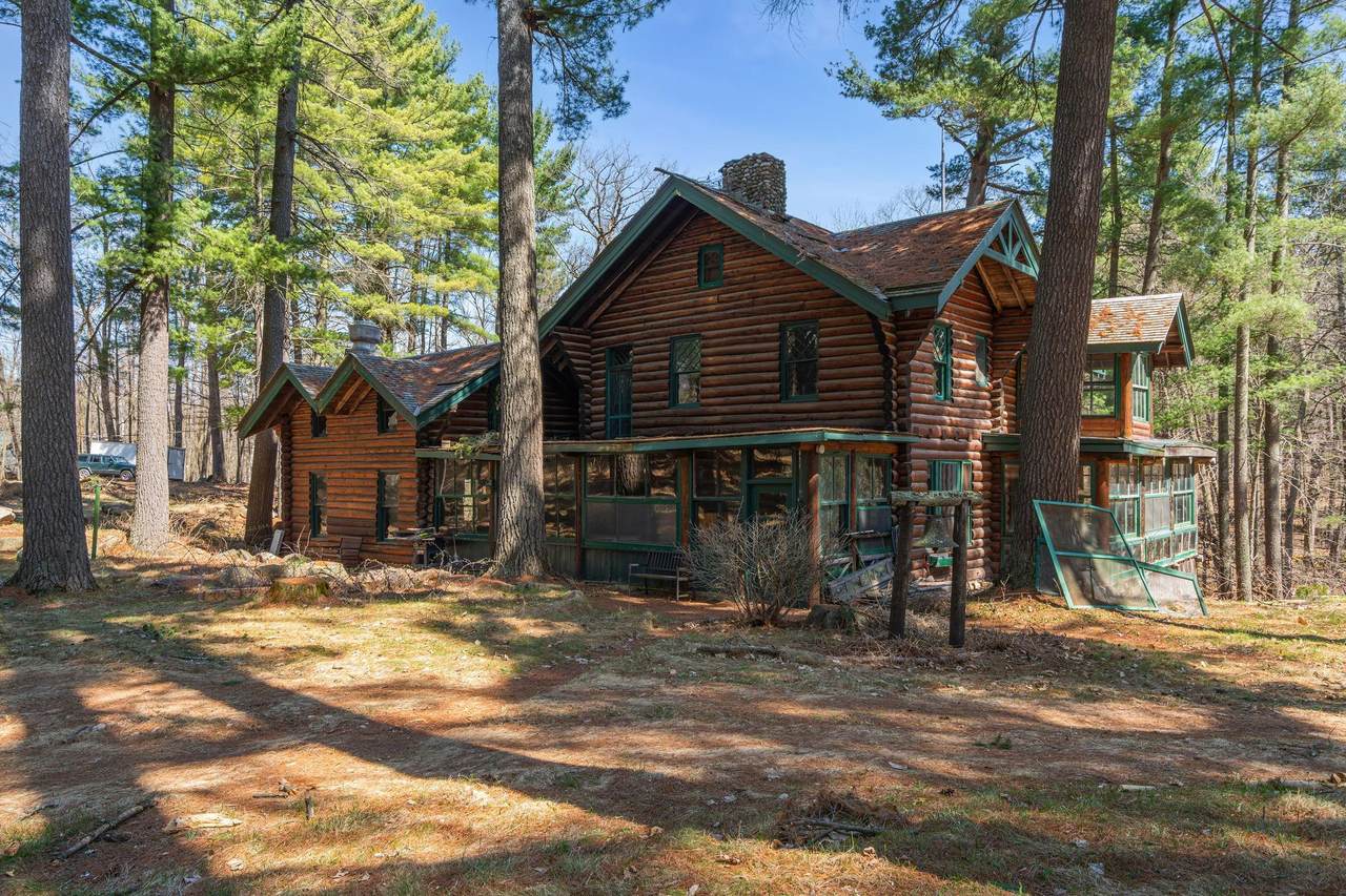 3376 109th Street - Photo 1