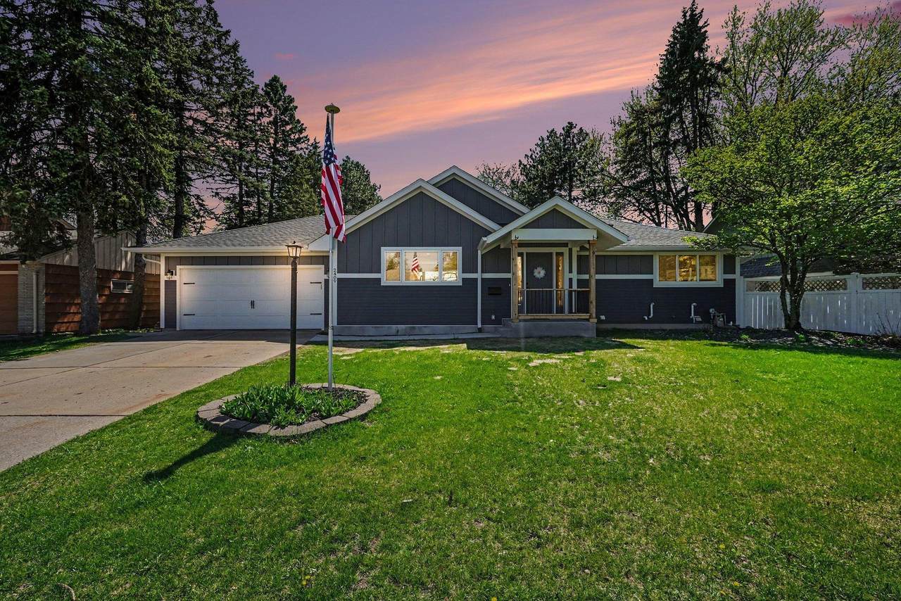 2409 Gilbert Lane - Photo 1